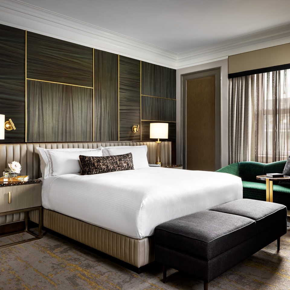 Chateau_Laurier_Karsh07