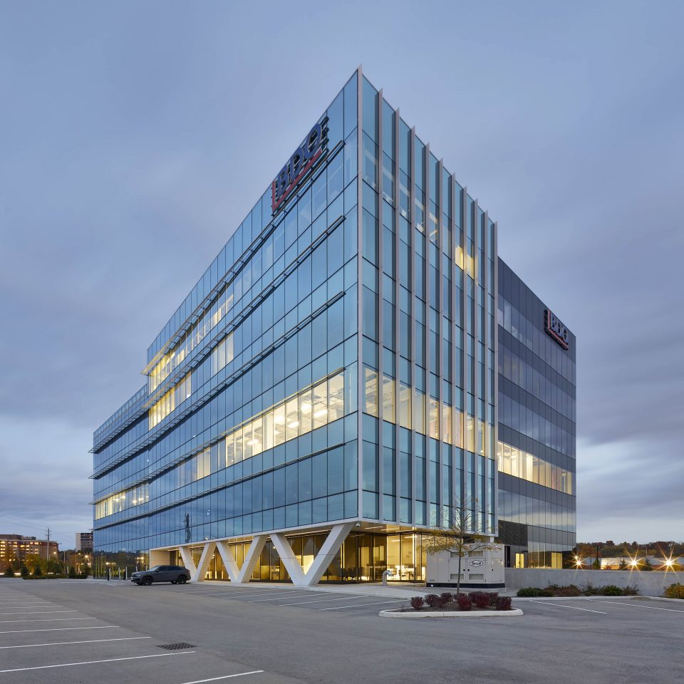 360 Oakville Place (03)